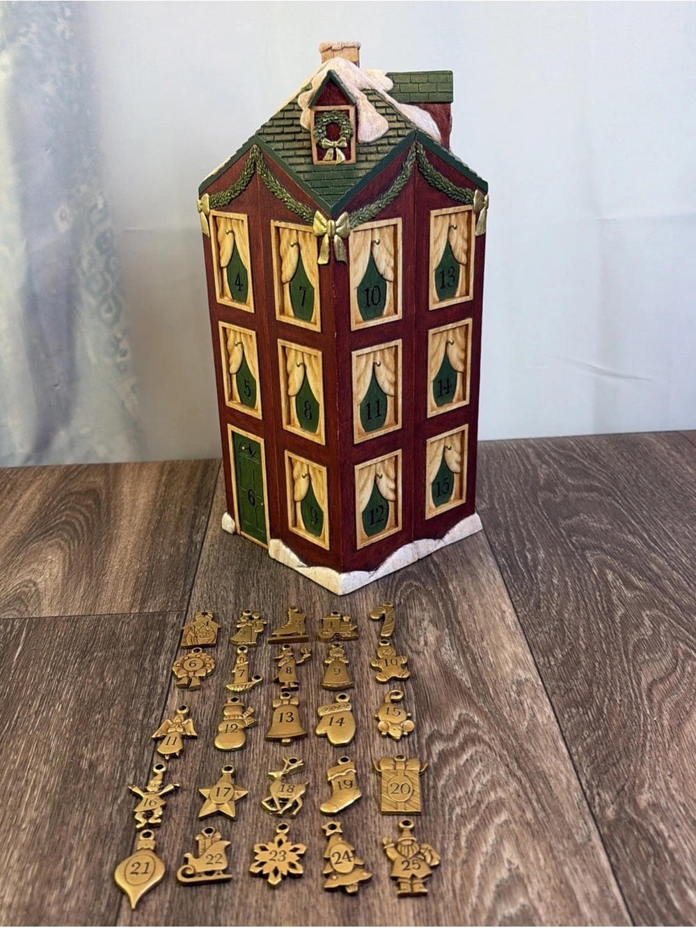 Pillars Enesco Night Before Christmas Advent Calendar 4-Piece Set w/ Charms 2010